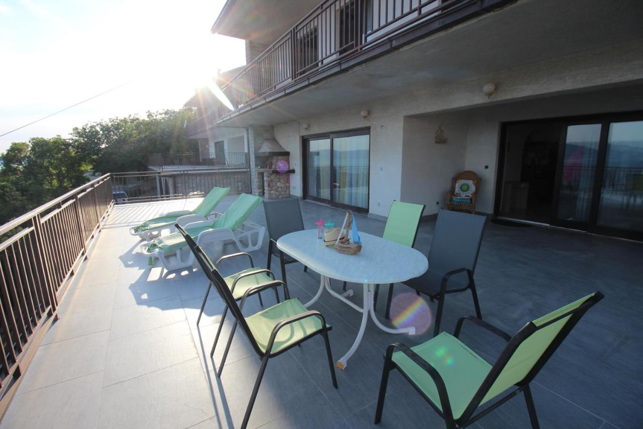 Vila House Maja Novi Vinodolski Exteriér fotografie